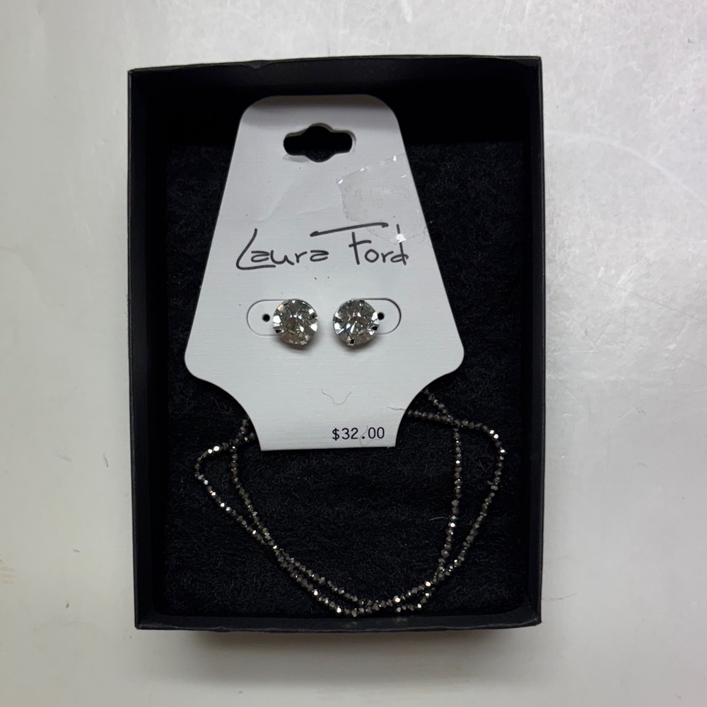 Laura Ford stud earrings and stretch silver beads bracelet
